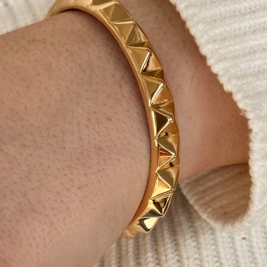 Puntura bangle