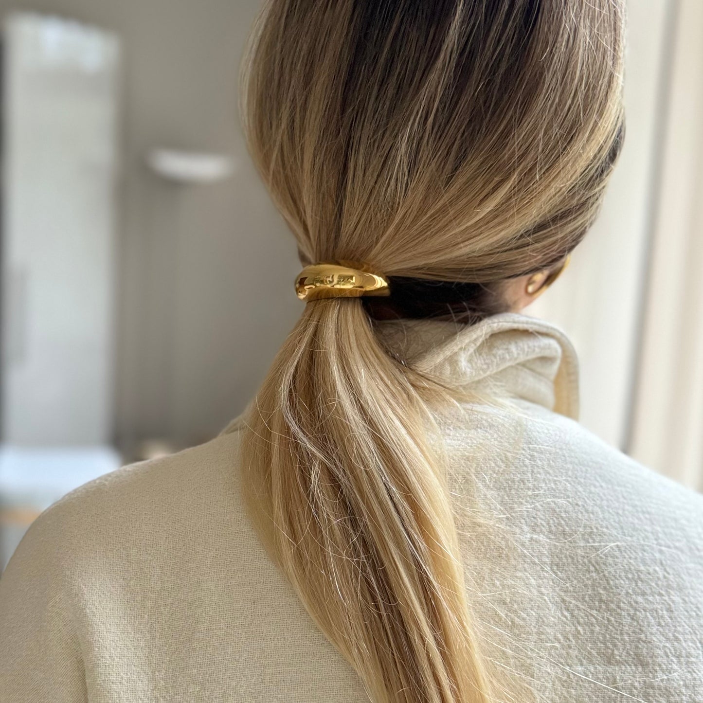 Luxe Loop Piccolo Haarschmuck