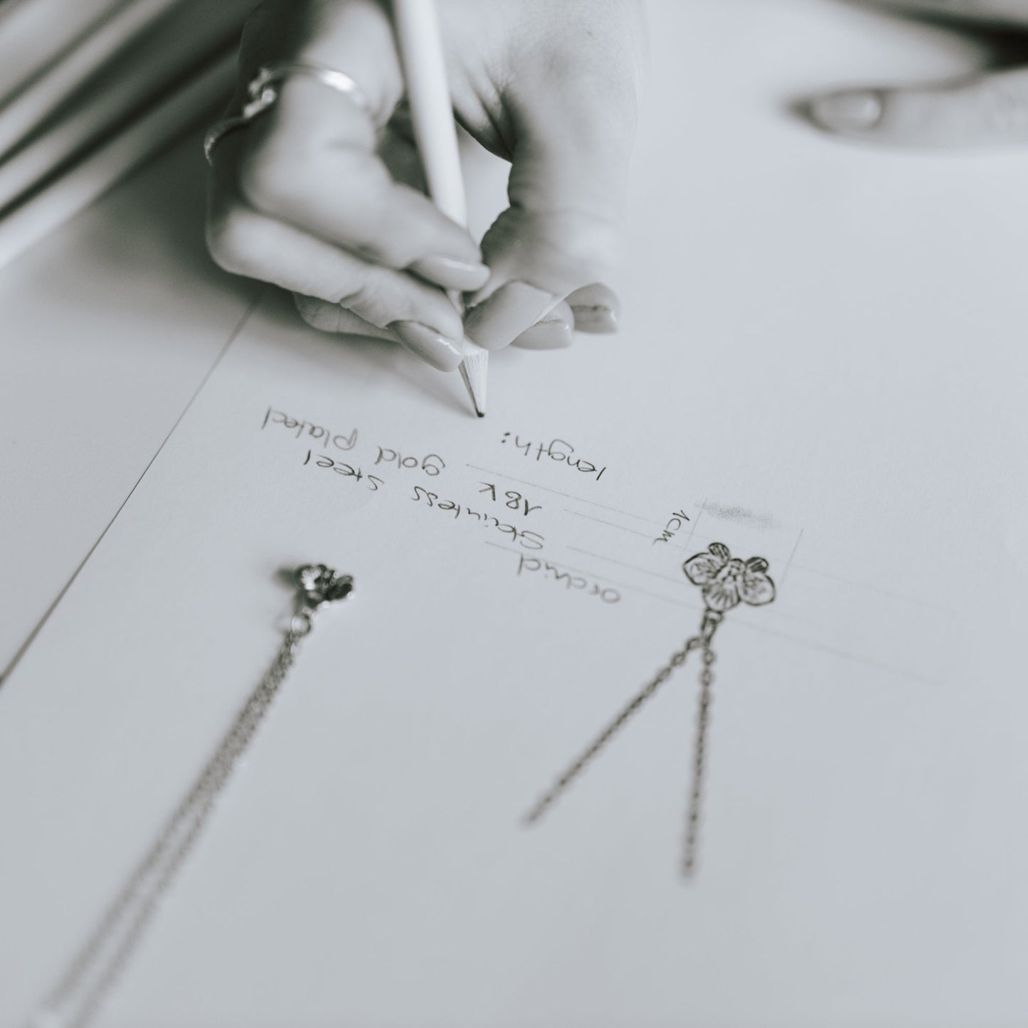 Orchidea Amina necklace