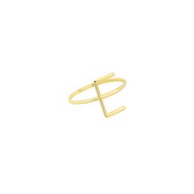 Load image into Gallery viewer, LETTERE Ring mit Buchstabe Gelbgold
