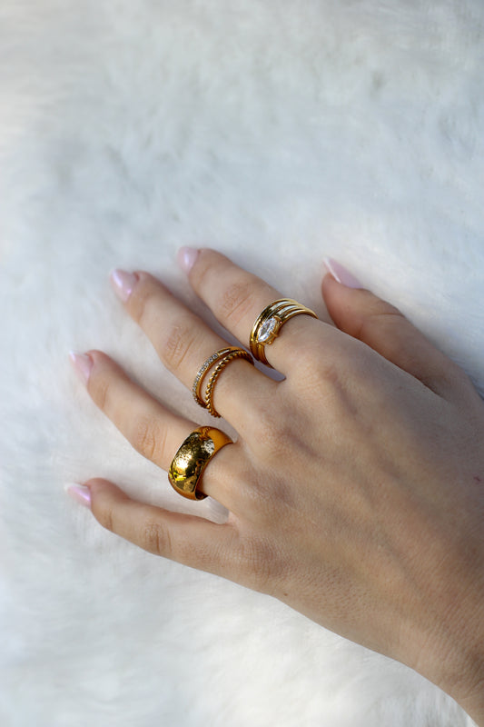Fiorella ring