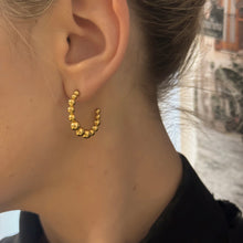 Load the image into the gallery viewer, BOLLA earrings
