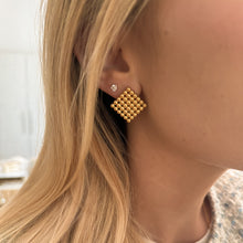Load the image into the gallery viewer, GRAZIOSO earrings
